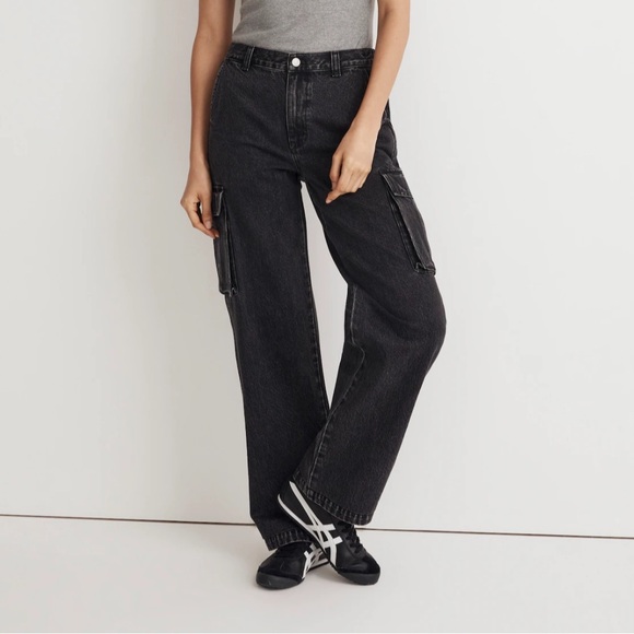 Madewell Denim - Madewell Black Low-Slung cargo Women's Jeans